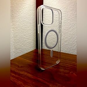 Apple iPhone 13 Pro Clear Case with MagSafe